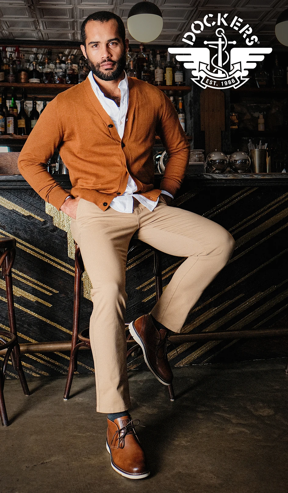 Model in a bar wearing Dockers’ casual shoes. 