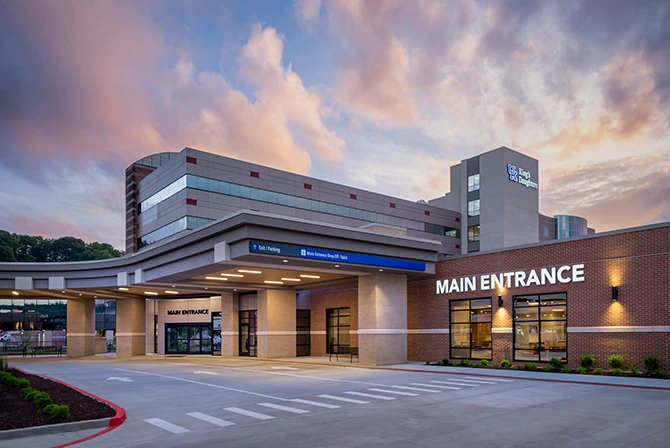 Outdoor view of UK King’s Daughters Parkview Patient Tower.