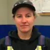 Kayla, un technicien de terrain fait l'éloge de l'engagement de United Rentals envers la sécurité des employés.