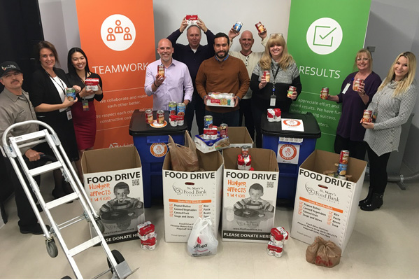 Advisor Group collects donations for a local food drive